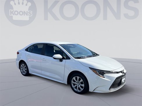 Used 2022 Toyota Corolla LE image 10