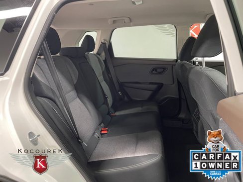Used 2022 Nissan Rogue S image 21