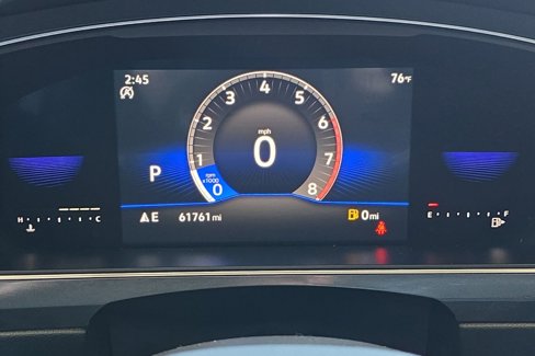 Used 2022 Volkswagen Tiguan SE image 25