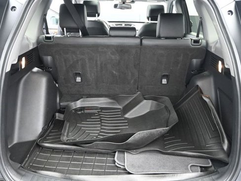 Used 2020 Honda CR-V Touring image 10
