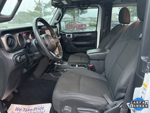 Used 2019 Jeep Wrangler Sport image 2