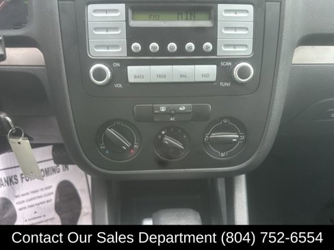 Used 2008 Volkswagen Rabbit S image 17