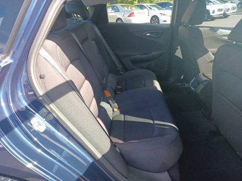 Used 2022 Chevrolet Malibu LT image 14
