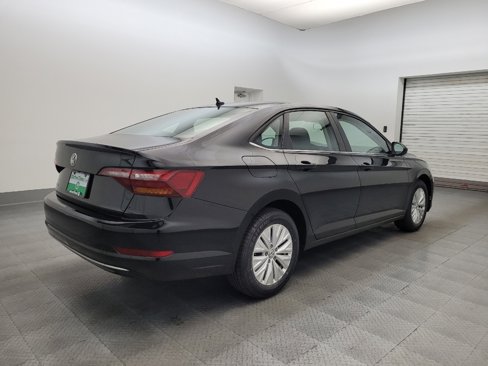 Used 2019 Volkswagen Jetta SE image 10
