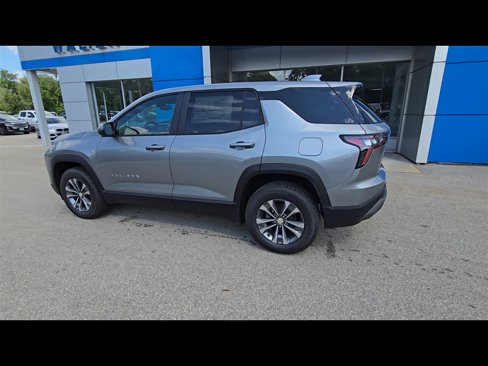 New 2026 Chevrolet Equinox LT w/ Convenience Package II image 6