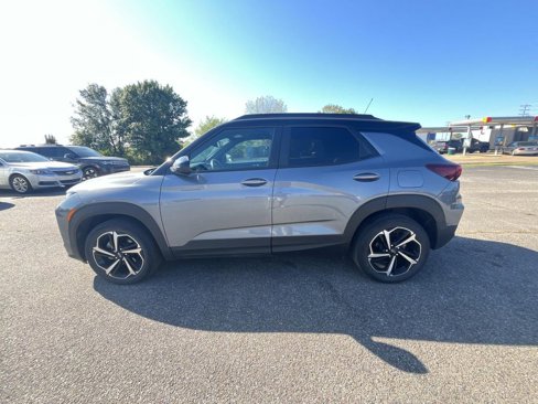 Used 2021 Chevrolet TrailBlazer RS w/ Technology Package image 4