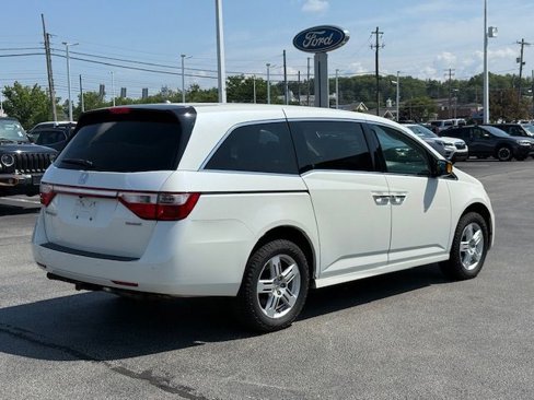 Used 2013 Honda Odyssey Touring image 3
