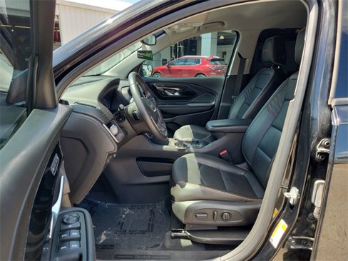 Certified 2022 GMC Terrain AT4 w/ Infotainment Package II image 19