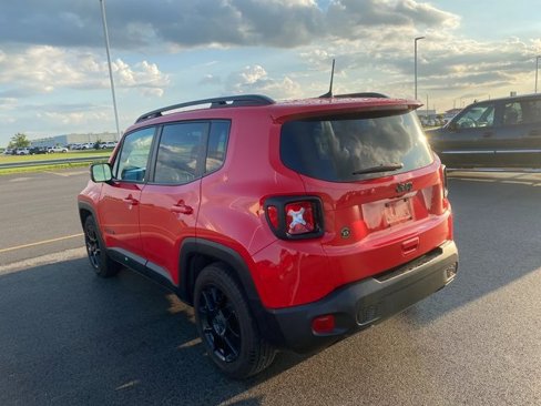 Used 2020 Jeep Renegade Altitude image 8