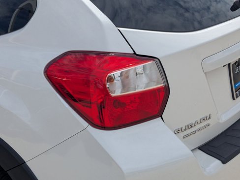 Used 2017 Subaru Crosstrek 2.0i Premium image 11