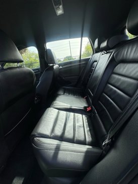 Used 2016 Volkswagen Golf R 4-Door image 12