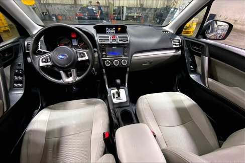 Used 2017 Subaru Forester 2.5i w/ Alloy Wheel Package image 15