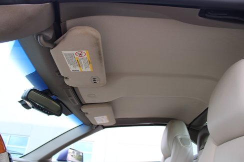 Used 2005 Cadillac XLR image 25