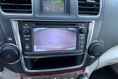 Used 2013 Toyota Highlander Limited image 22
