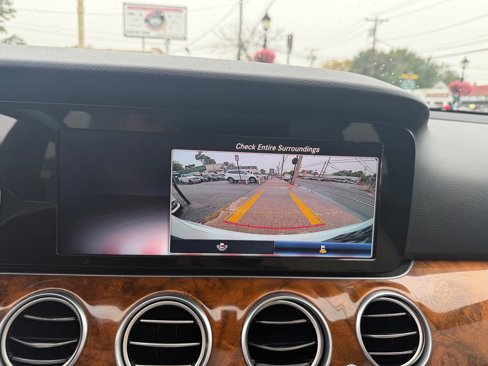 Used 2019 Mercedes-Benz E 300 4MATIC w/ Premium 1 Package image 34