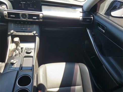Used 2016 Lexus IS 200t image 15