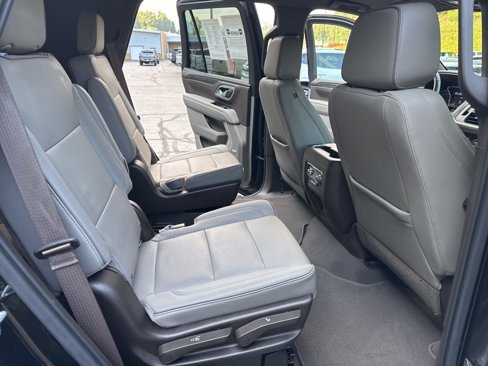 Certified 2021 GMC Yukon SLT w/ SLT Premium Package image 17