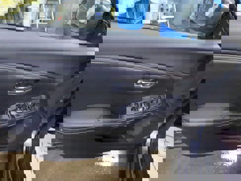 Used 2021 Nissan Sentra SV image 17