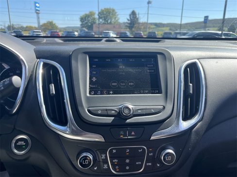 Used 2023 Chevrolet Equinox LT image 13