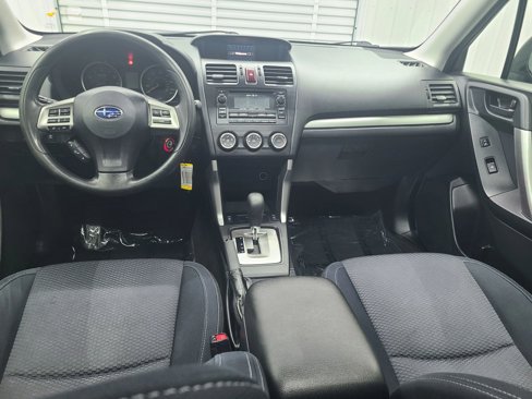 Used 2015 Subaru Forester 2.5i Premium w/ All-Weather Package image 2