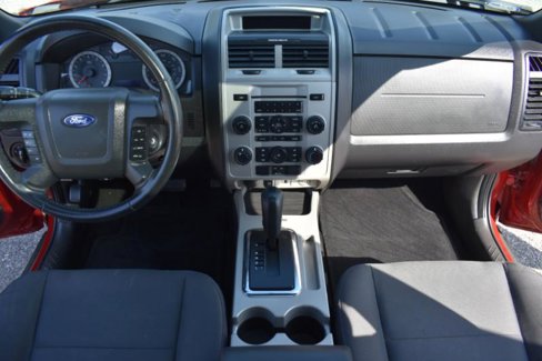 Used 2011 Ford Escape XLT w/ 202A Rapid Spec Order Code image 35