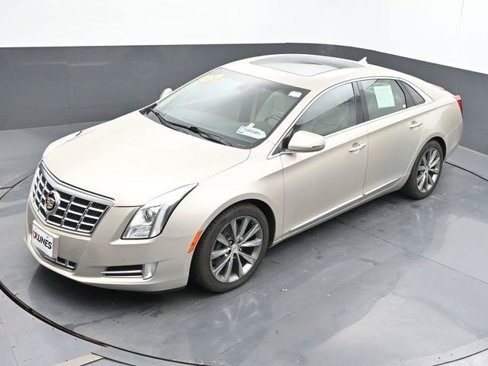 Used 2013 Cadillac XTS Luxury image 15
