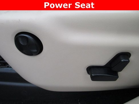 Used 2014 Jeep Grand Cherokee Limited image 22