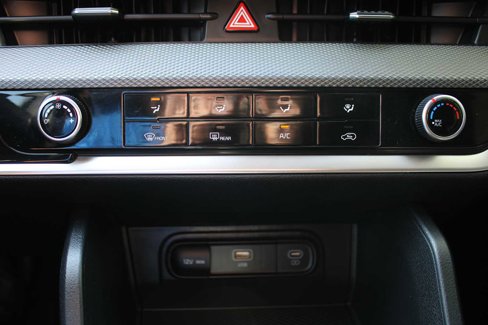 Certified 2024 Kia Sportage LX image 35