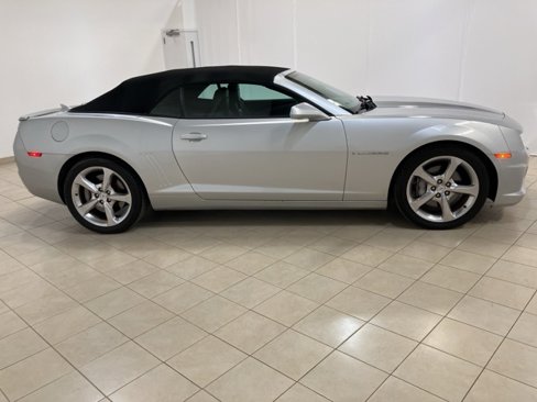 Used 2013 Chevrolet Camaro SS w/ RS Package image 6