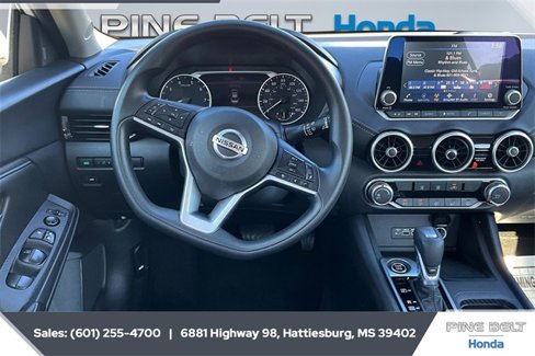 Used 2023 Nissan Sentra SV image 5