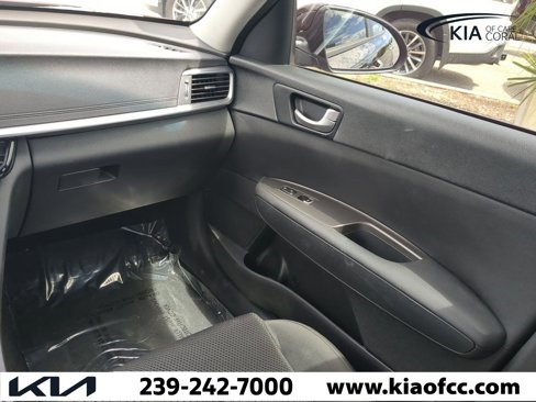 Used 2020 Kia Optima LX image 15