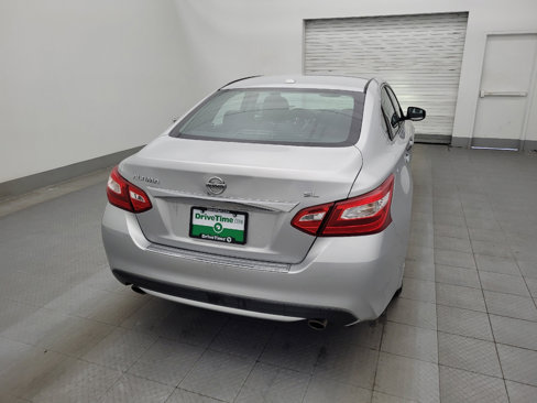 Used 2016 Nissan Altima 2.5 SL w/ 2.5 Technology w/LED Package image 7