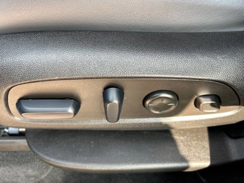Used 2024 Buick Enclave Premium image 19