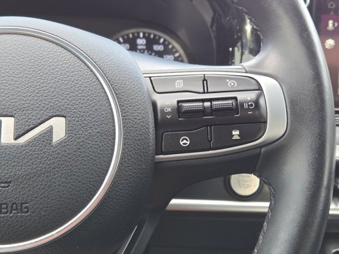 Used 2023 Kia K5 GT-Line image 29