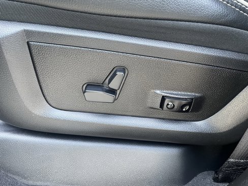 Used 2020 RAM 3500 Laramie image 23