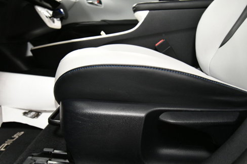 Used 2016 Toyota Prius Three Touring image 10