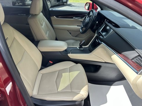 Used 2019 Cadillac XT5 Luxury image 21