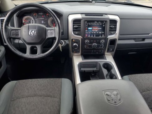 Used 2018 RAM 1500 Big Horn image 28
