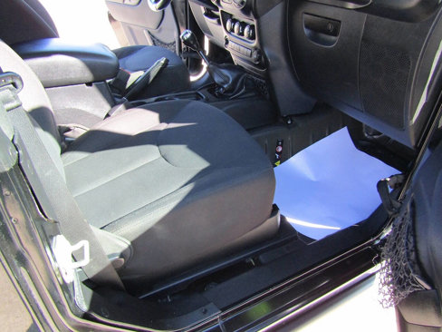 Used 2015 Jeep Wrangler Sport image 15