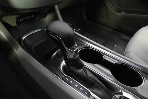 Used 2023 Chevrolet Malibu LT image 30