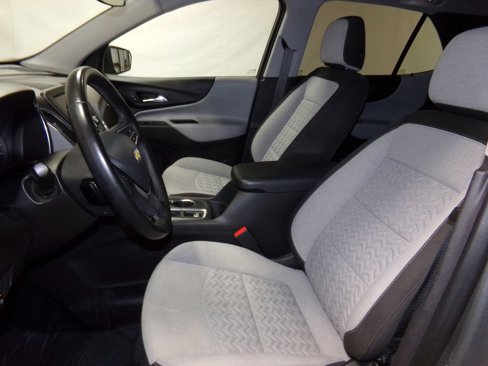 Used 2023 Chevrolet Equinox LT w/ Driver Convenience Package image 17