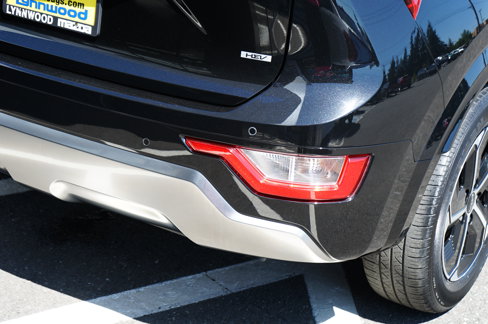 Used 2023 Kia Niro SX image 11