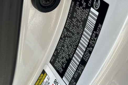 Used 2021 Lexus ES 300h w/ Premium Package image 19