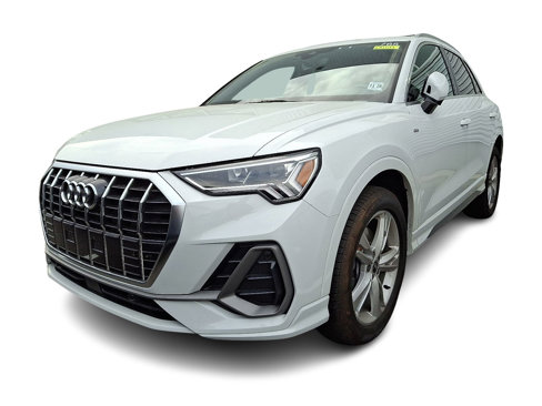 Certified 2024 Audi Q3 2.0T Premium Plus image 1
