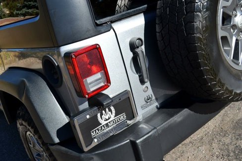 Used 2015 Jeep Wrangler Unlimited Rubicon w/ Dual Top Group image 13