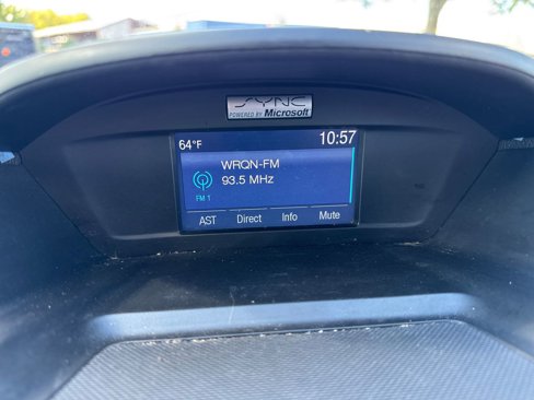Used 2015 Ford Escape SE image 20