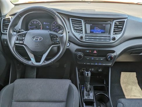 Used 2017 Hyundai Tucson Sport image 25