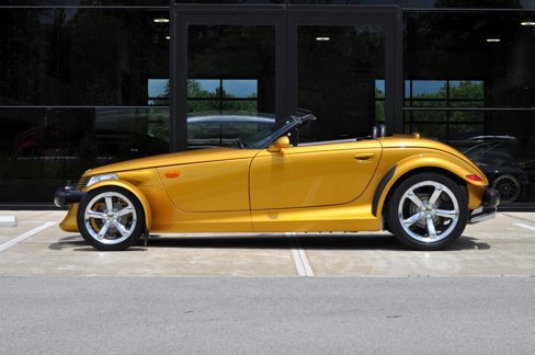Used 2002 Chrysler Prowler image 7