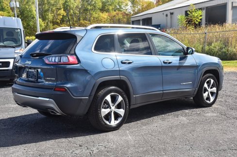 Certified 2020 Jeep Cherokee Limited image 3