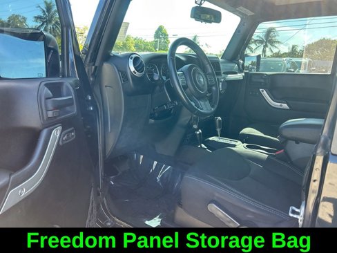 Certified 2015 Jeep Wrangler Sahara w/ Connectivity Group image 11